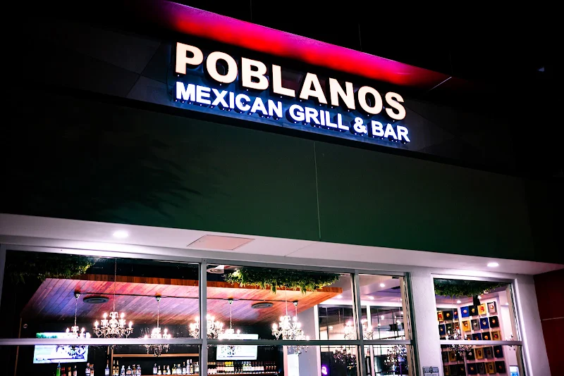 Poblanos Mexican Grill & Bar - Largo
