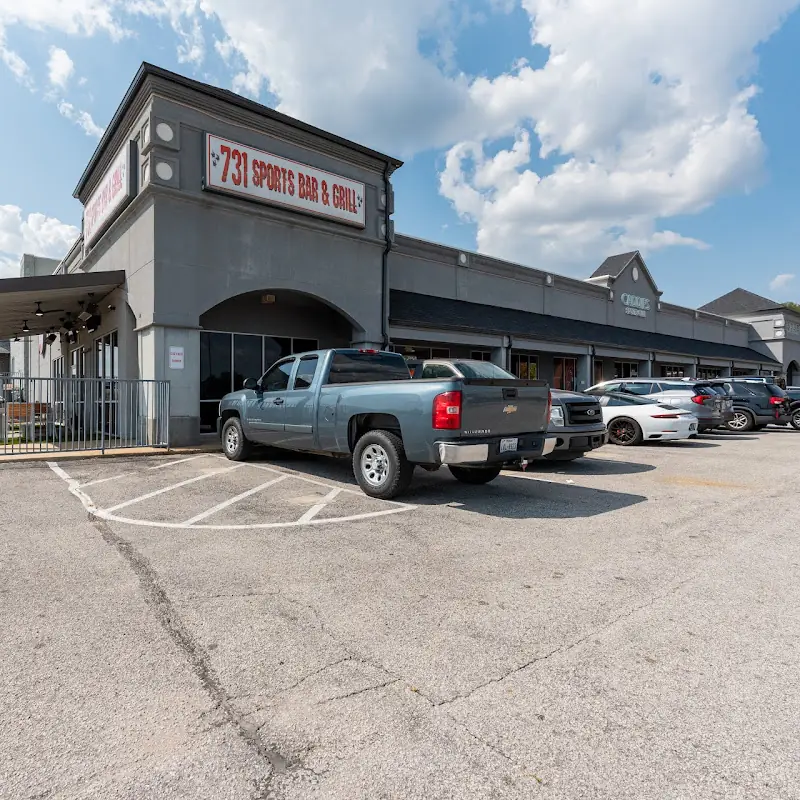 731 Sports Bar and Grill