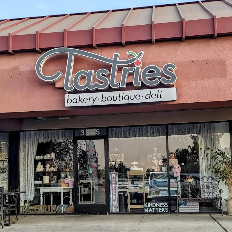 Tastries Bakery