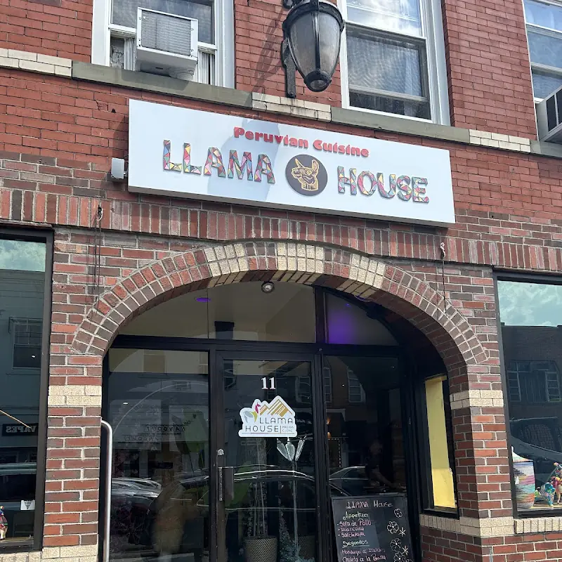 LLAMA HOUSE