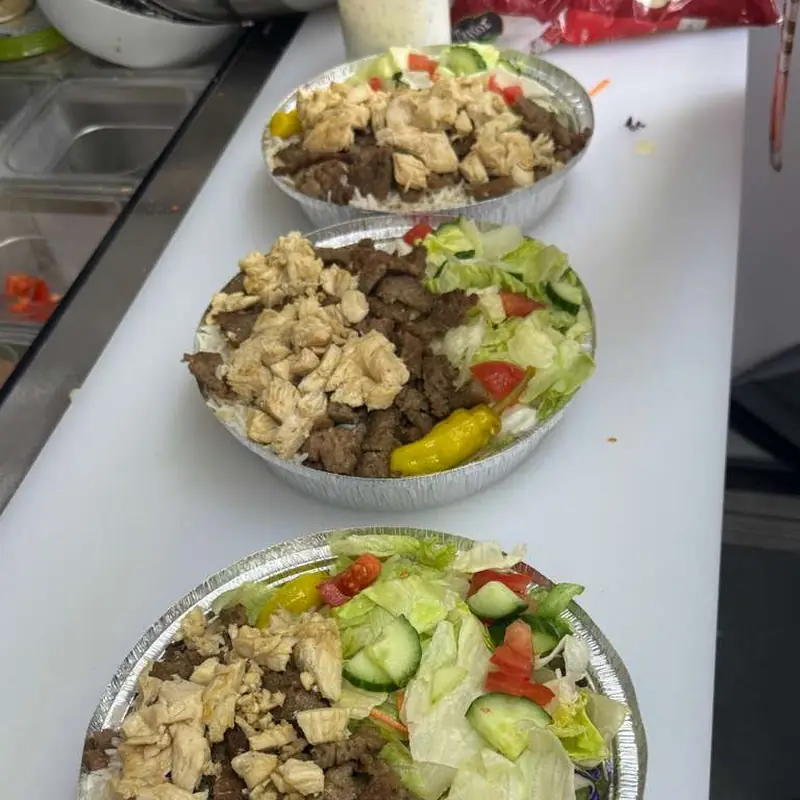 Ariana Halal Gyro