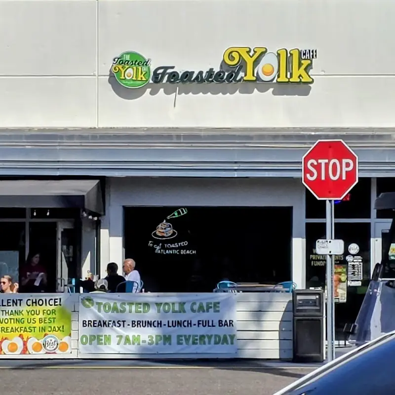 The Toasted Yolk Cafe