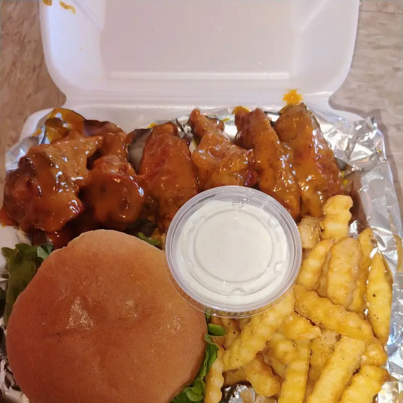 BBQ Sandwich and Side