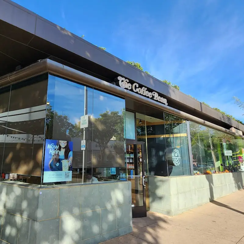 The Coffee Bean & Tea Leaf