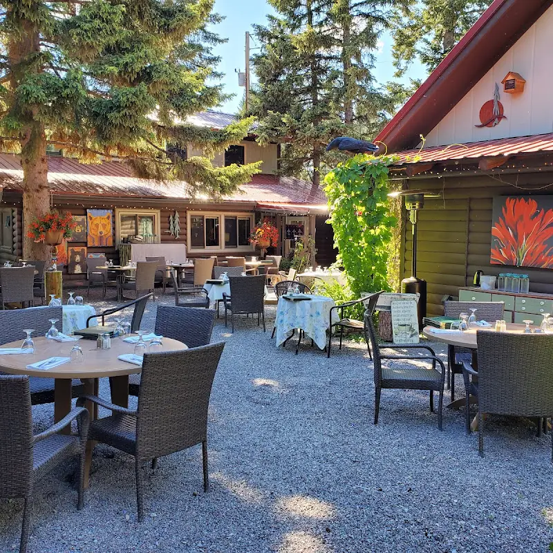 Laughing Horse Lodge