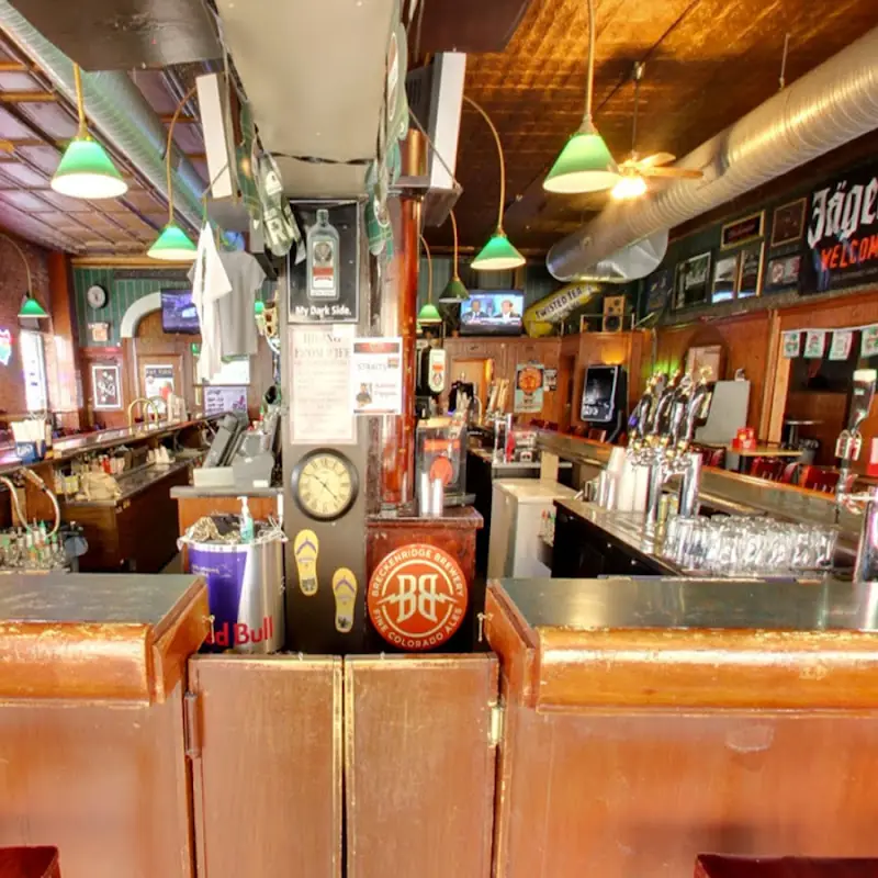 Daly's Pub