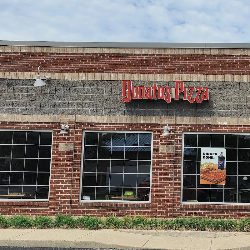 Donatos Pizza
