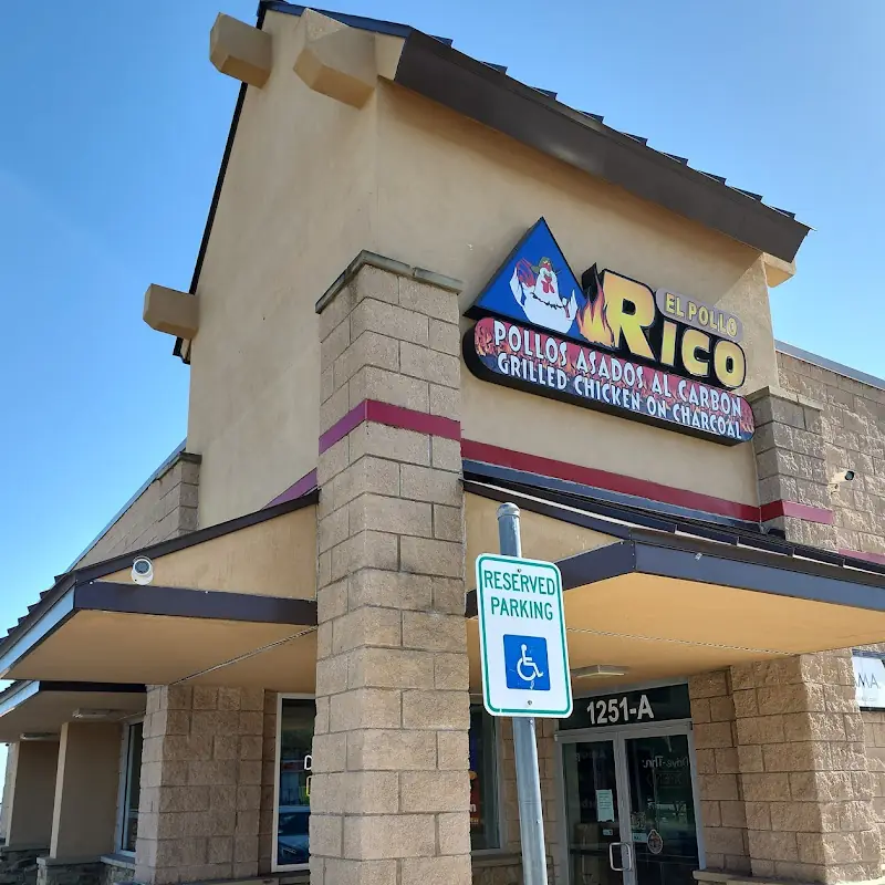 El Pollo Rico #17