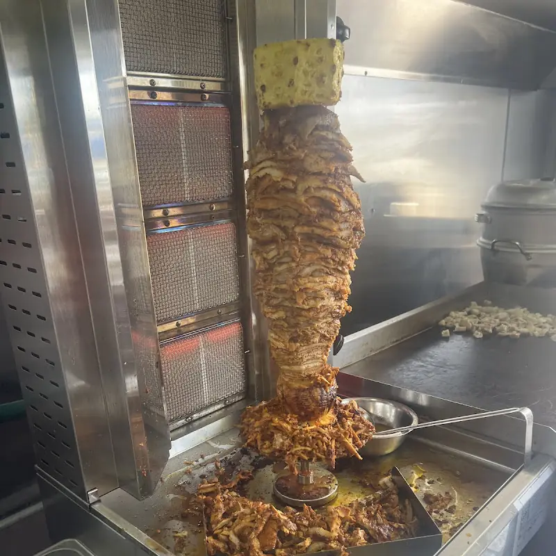 Tacos y birria mi apa y mi ama