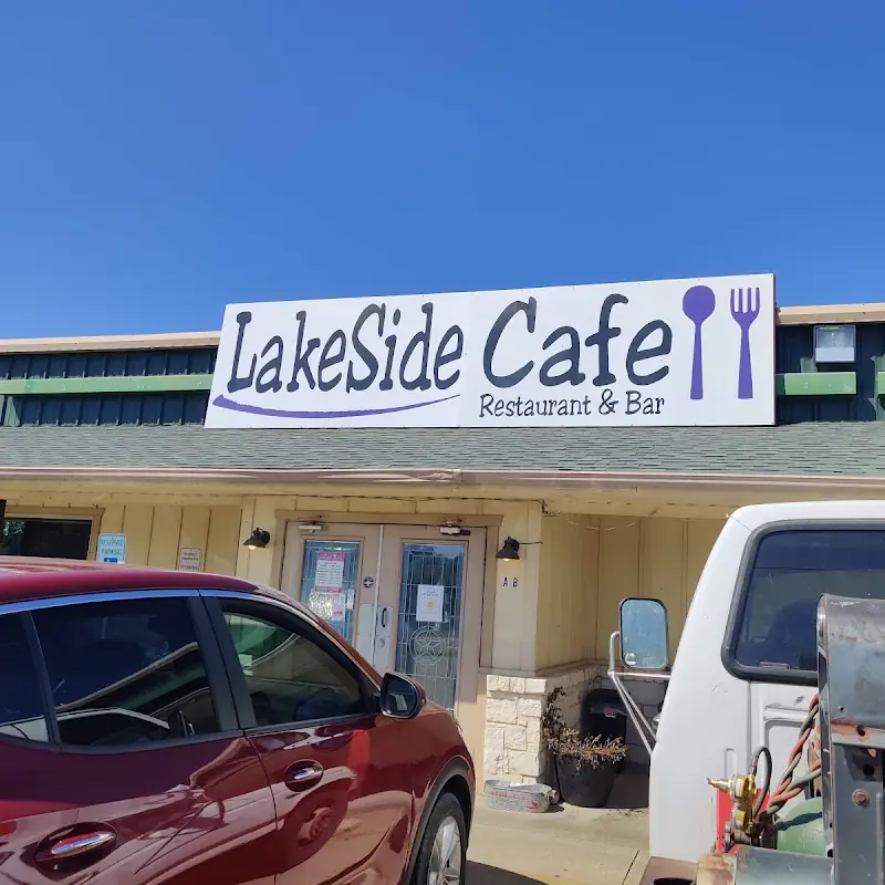 Lakeside Cafe
