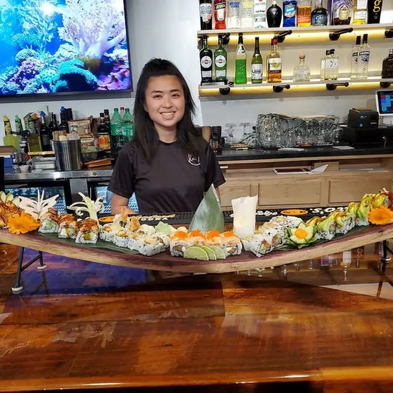 Great White Tuna Roll