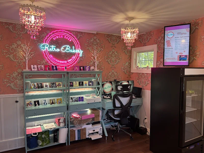 Retro Bakery LLC
