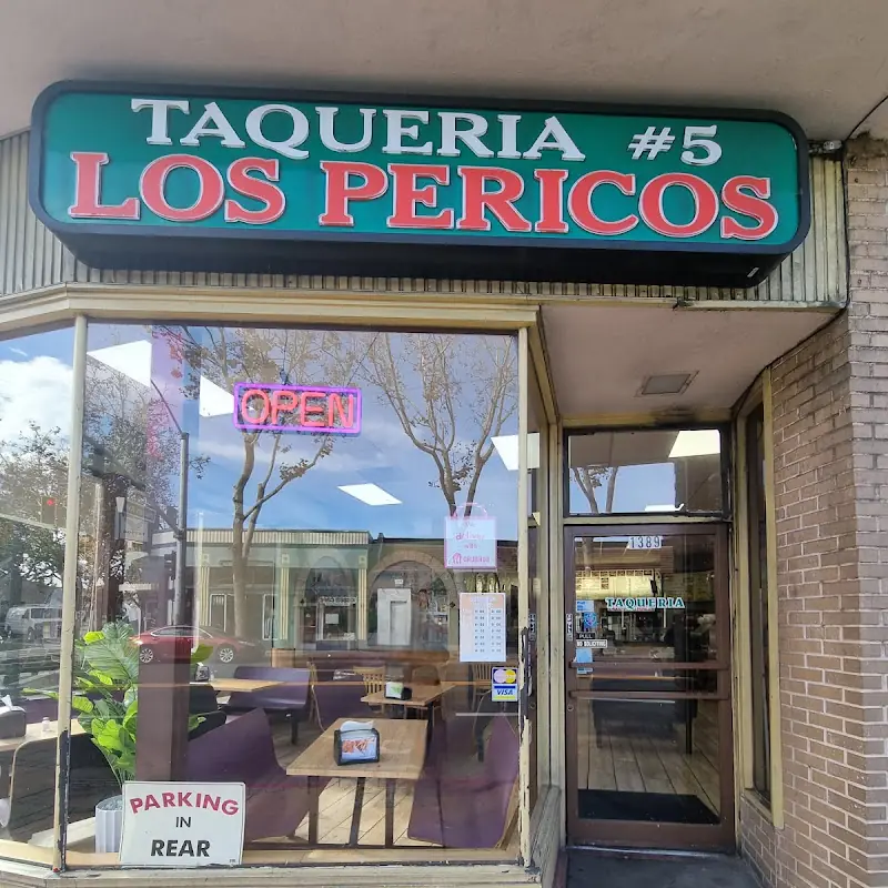 Taqueria Los Pericos