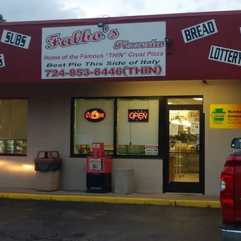 Falbos Pizzeria
