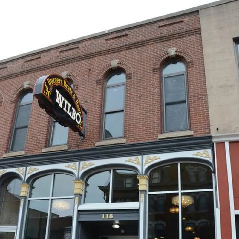 Wilbo Burgers Brats & Beers