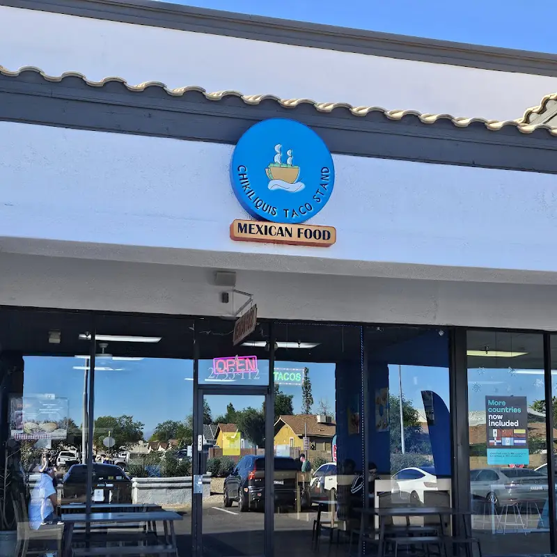 Chikiliquis Taco Stand