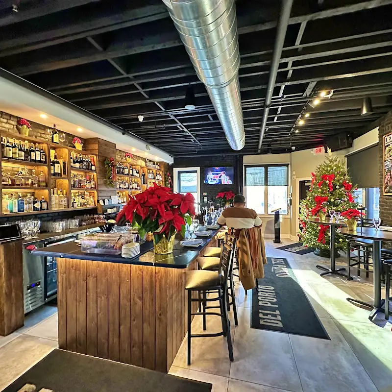 DEL PORTO ITALIAN RESTAURANT