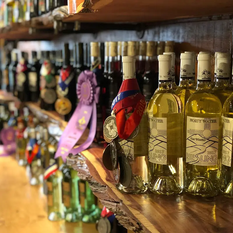 Noisy Water Winery