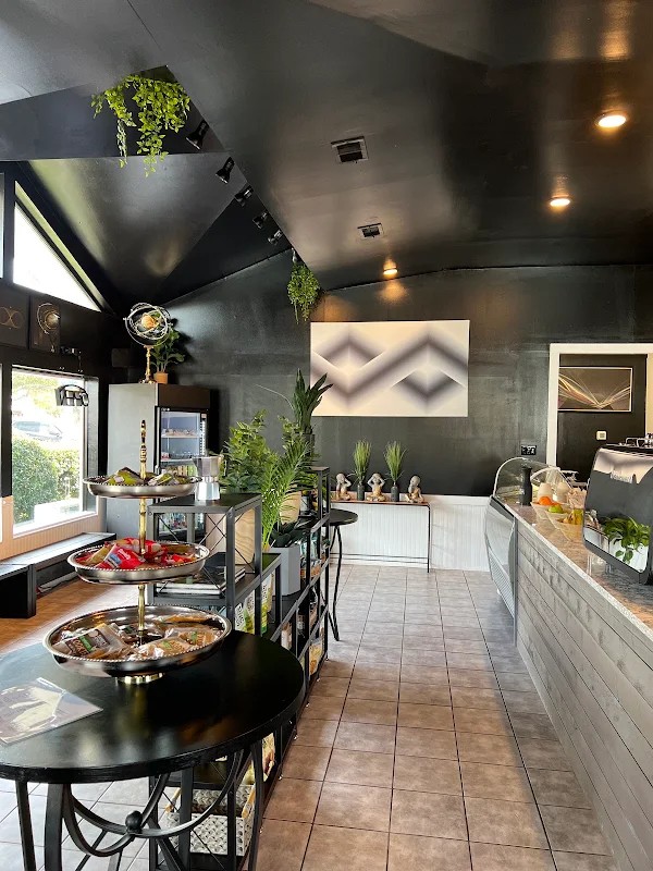 Doppio Coffee, Juice, & Gelato Bar