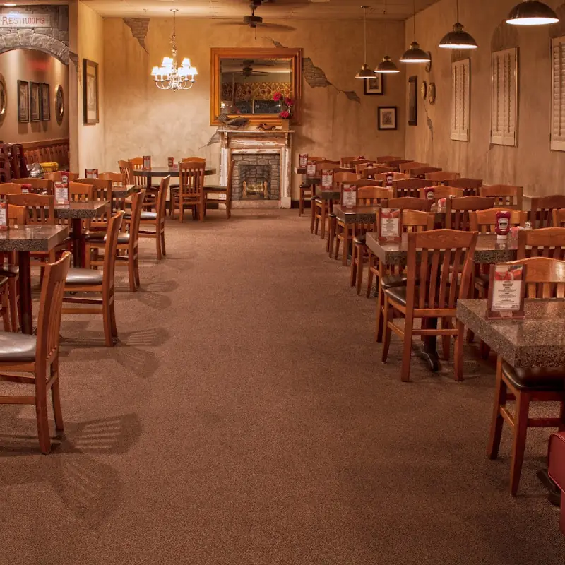 Crossroads Bar And Grille