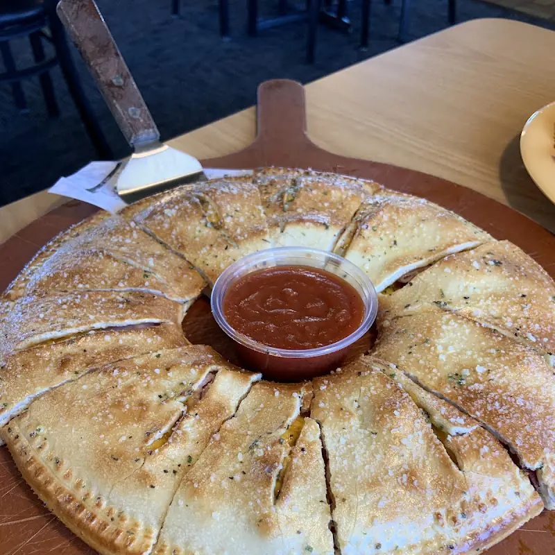 Mazzio’s Pizza & Wings