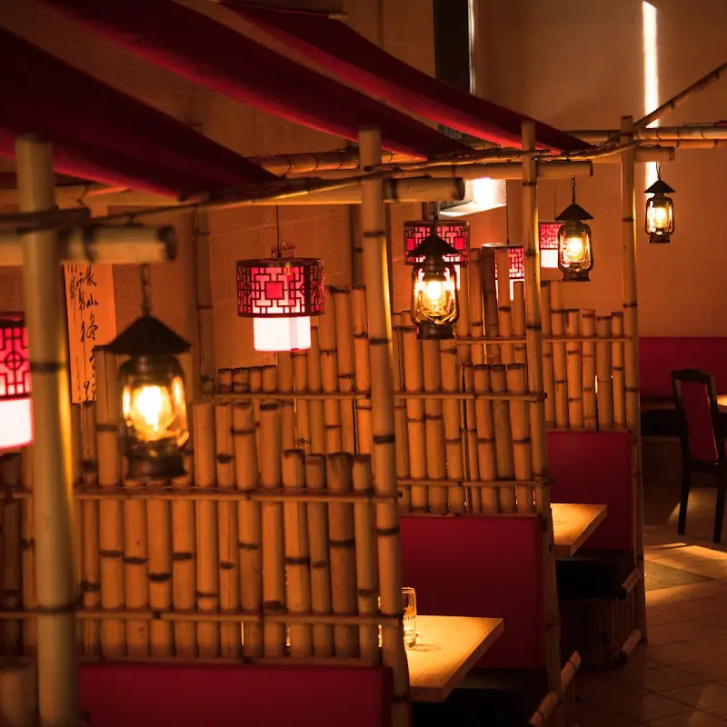 Sushi World Restaurant