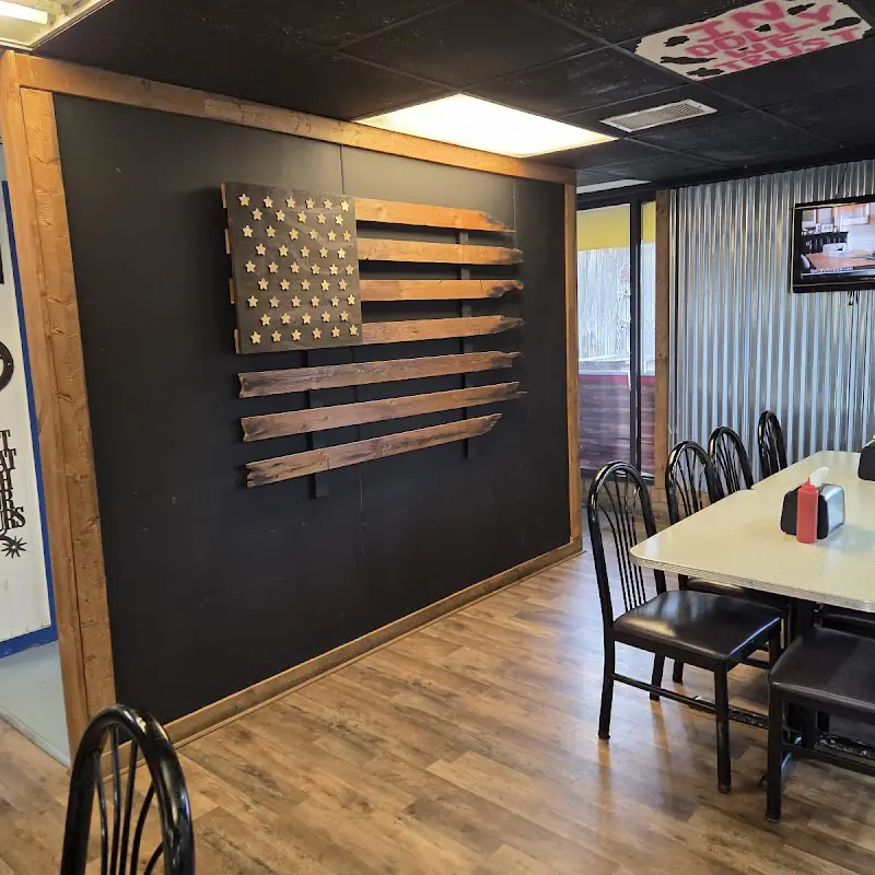 Blondeez Restaurant