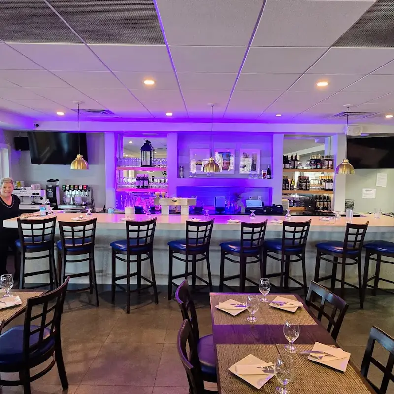 Jolie American Bistro Restaurant