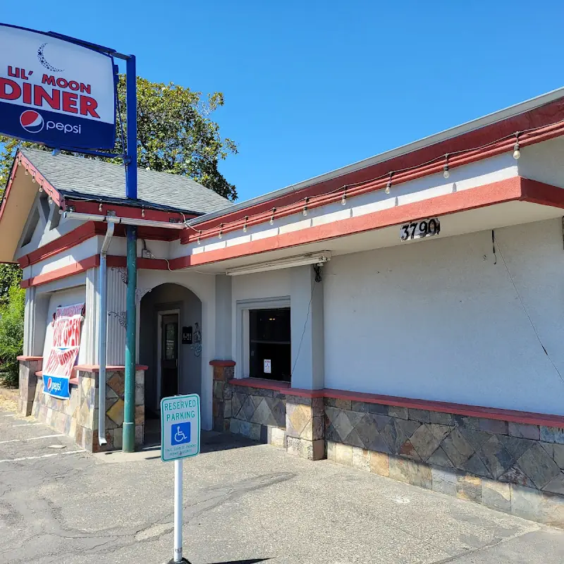 Lil’ Moon Diner