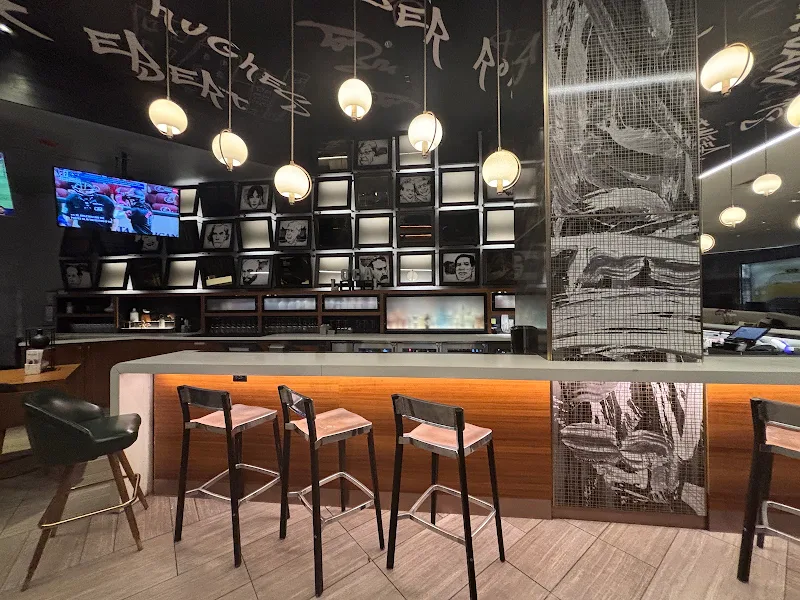 Staytion Market & Bar