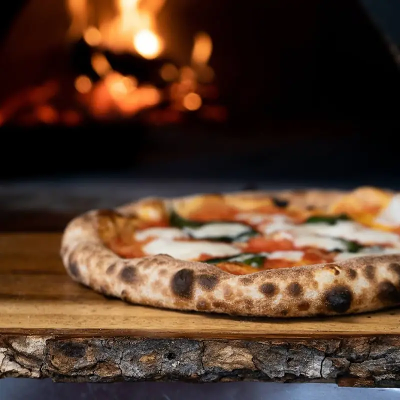 400c Pizzeria