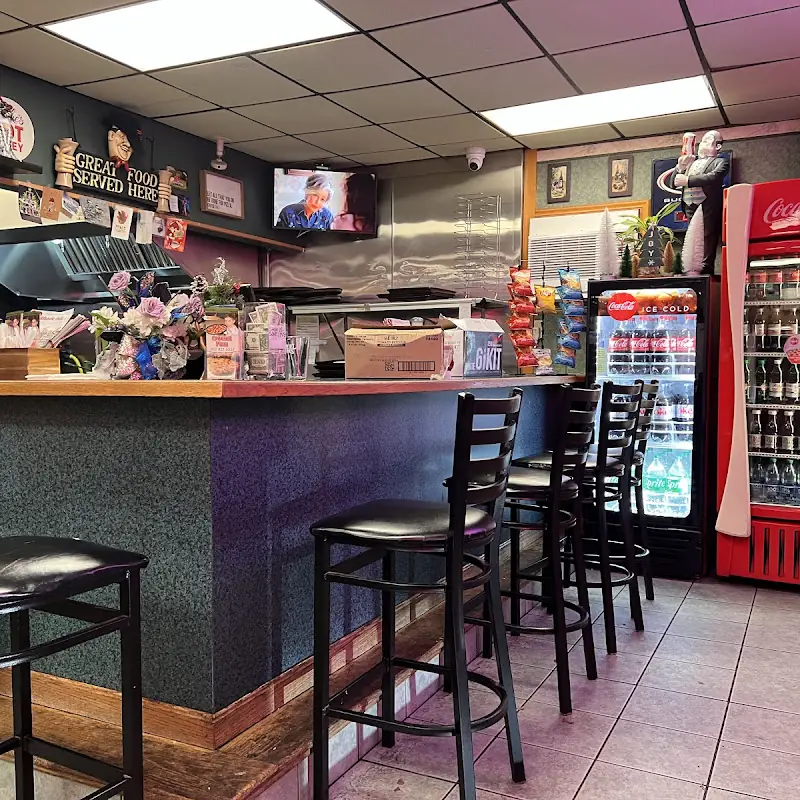 Cowesett Pizza