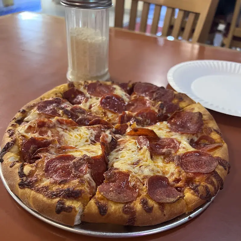 Willy's Pizzeria