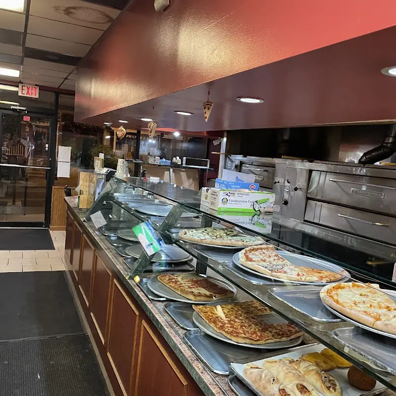 Gino's of Carle Place Pizzeria and Restaurant