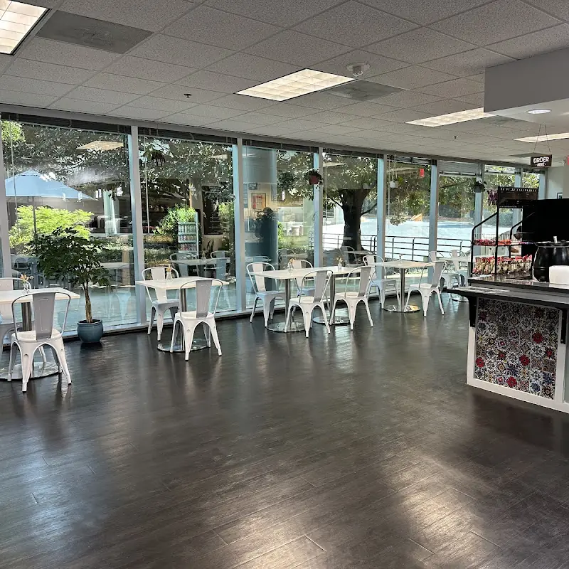 Yibna Café