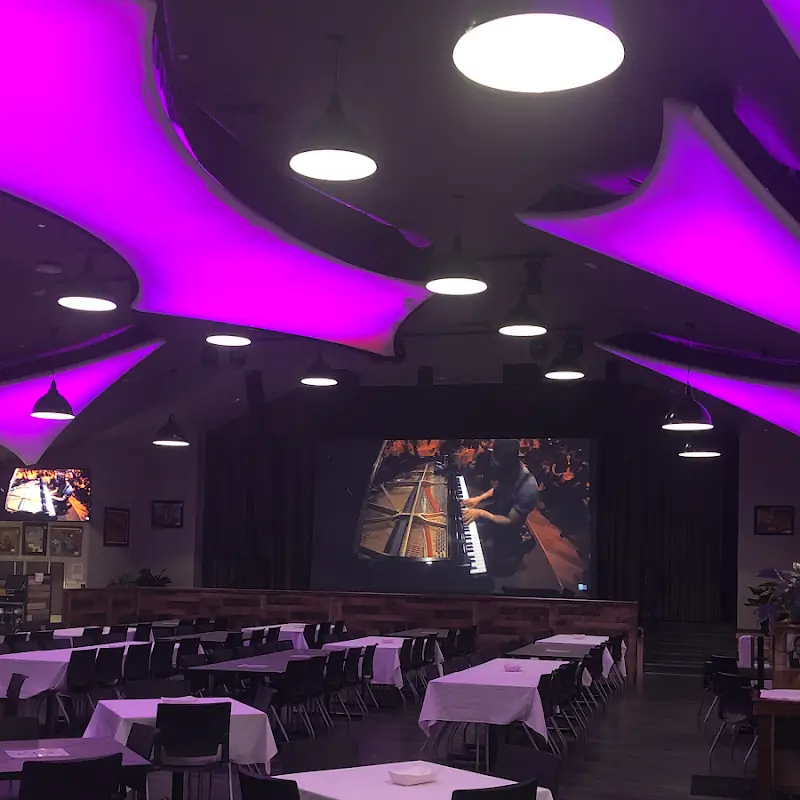 The Studio Cafe Operated by Hanna Brothers