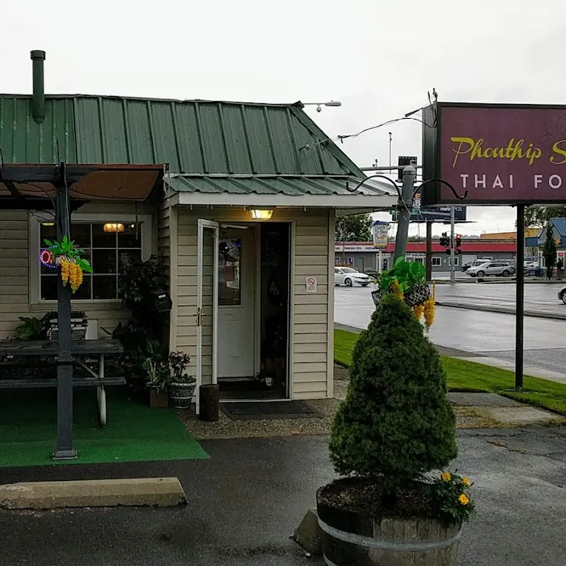 Phonthip Style Thai Restaurant