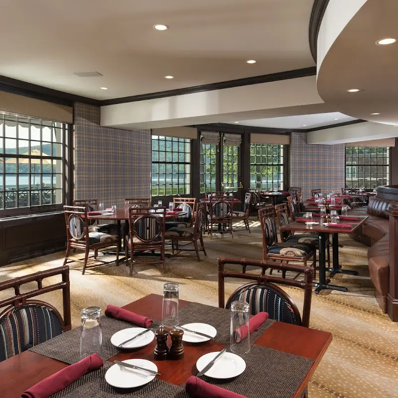 Hawkeye Bar & Grill
