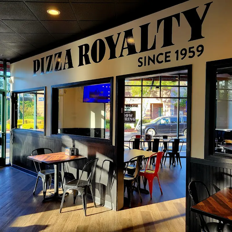 Round Table Pizza
