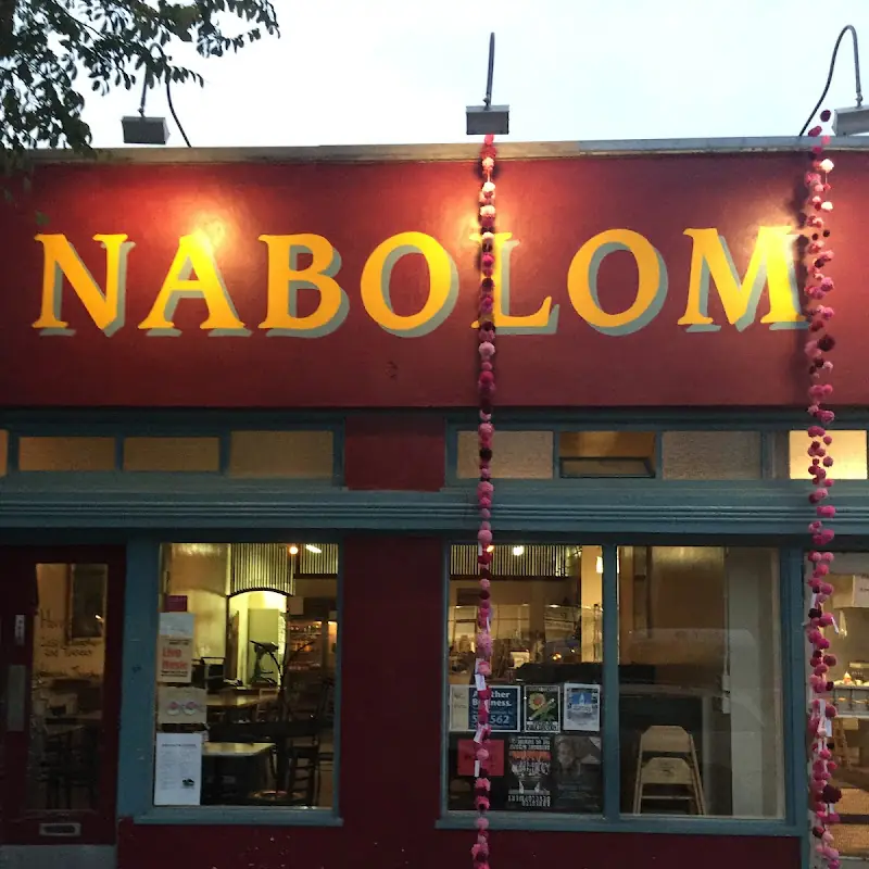 Nabolom Bakery - Pizzeria.