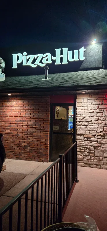 Pizza Hut