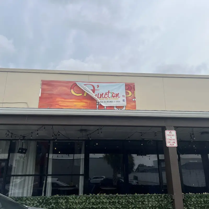 D'Junction Island Bar and Restaurant