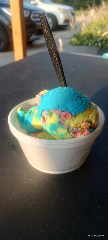 Ceder Crest Ice Cream