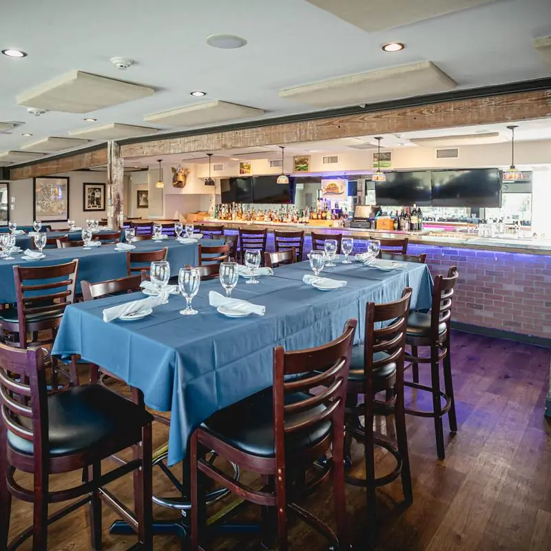Schafer's Coastal Bar & Grille