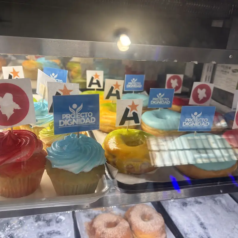 Mendoza Bakery