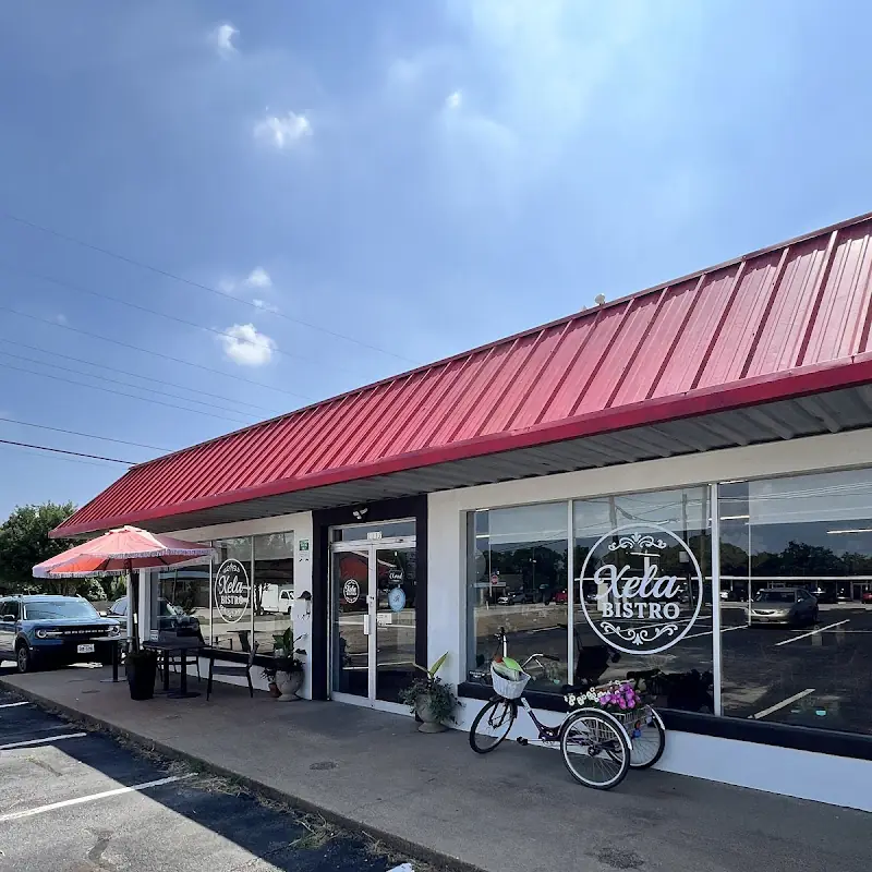 Xela Bistro