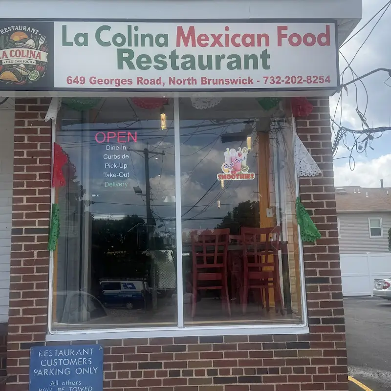 Arroz, Frijoles, Pollo / Rice, Beans, Chicken