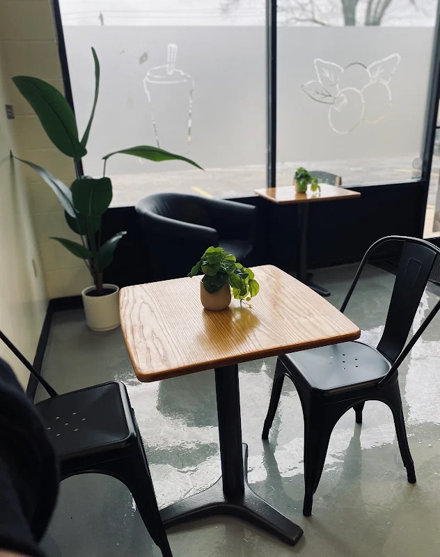 LAKAY JUICE CAFE
