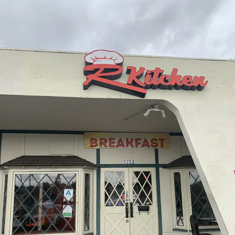 R Kitchen