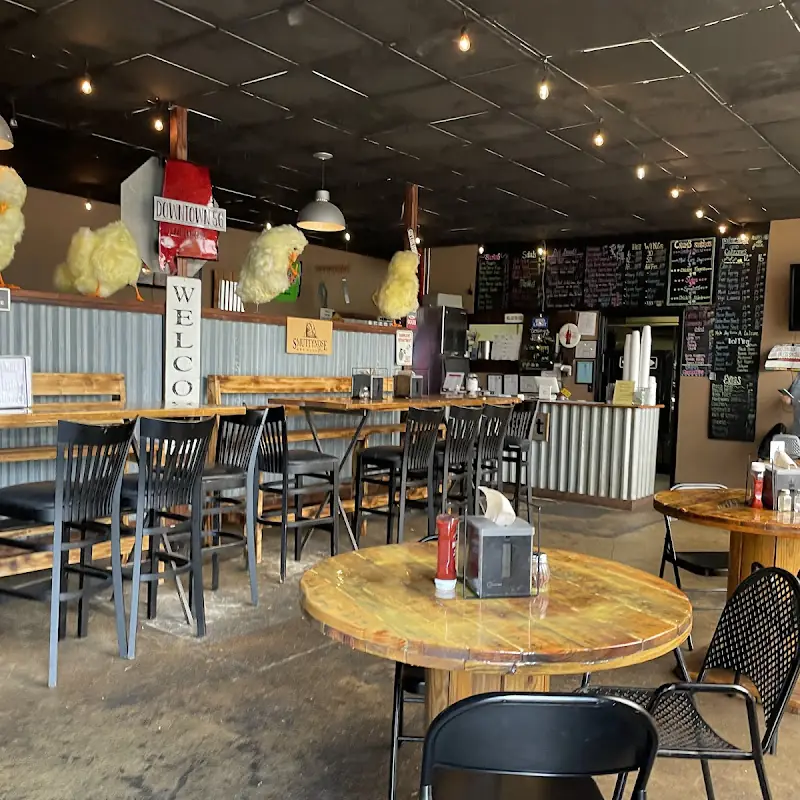 DownTown 56 Pizza and Grill